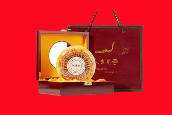 收购资讯:孟津县回收冬虫夏草是按克吗